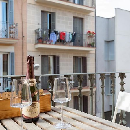 Aparteasy - Turo Park With Lovely Balcony Barcelona Bagian luar foto