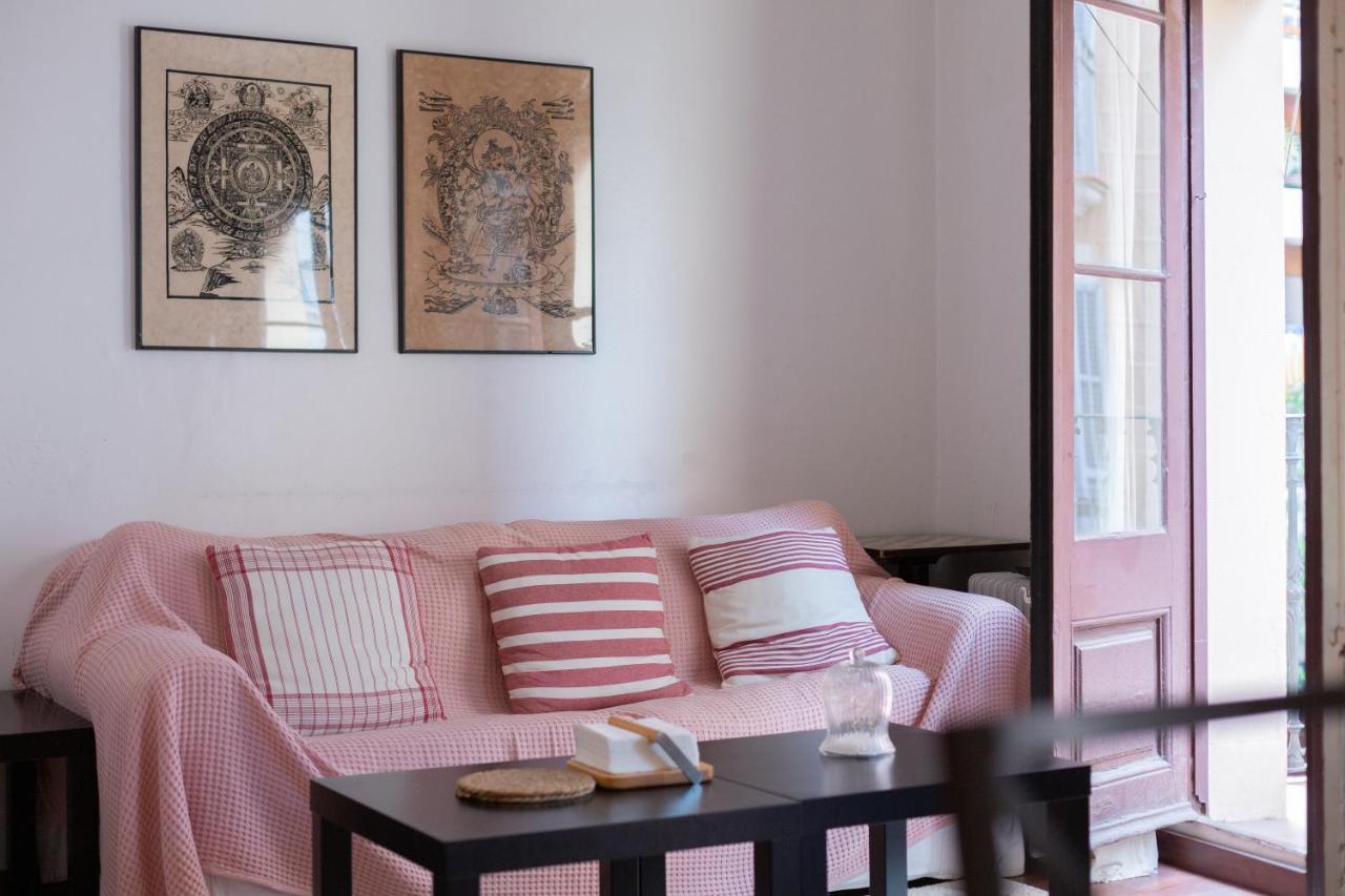 Aparteasy - Turo Park With Lovely Balcony Barcelona Bagian luar foto